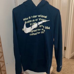 Nike Men’s Sweatshirt